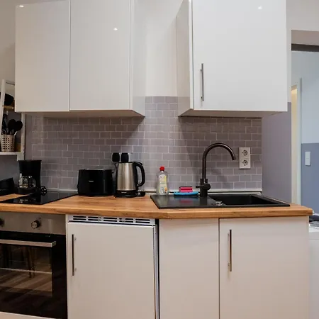 Cozy Retro Chic With Patio And Self Check-in Apartamento *