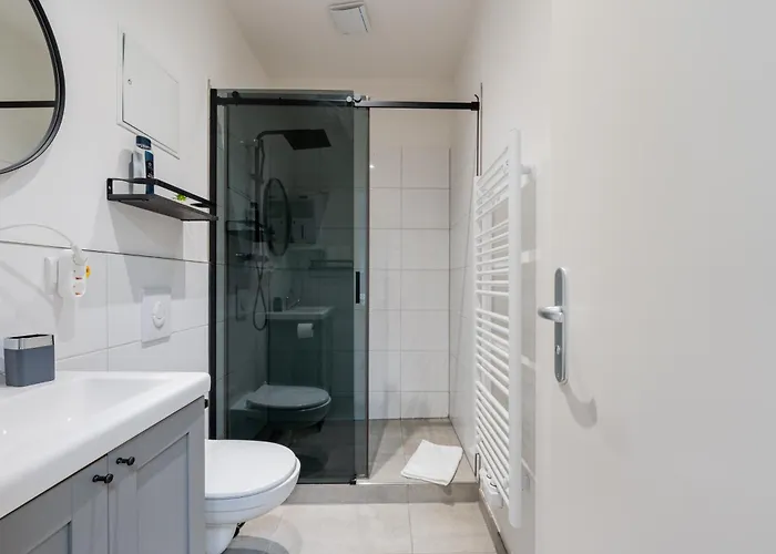 Cozy Retro Chic With Patio And Self Check-in * برلين