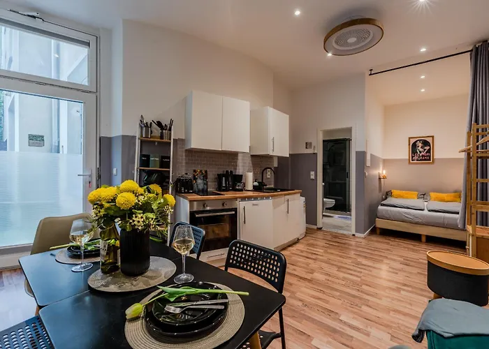 Retro-Apartment Mit Terrasse Apartament