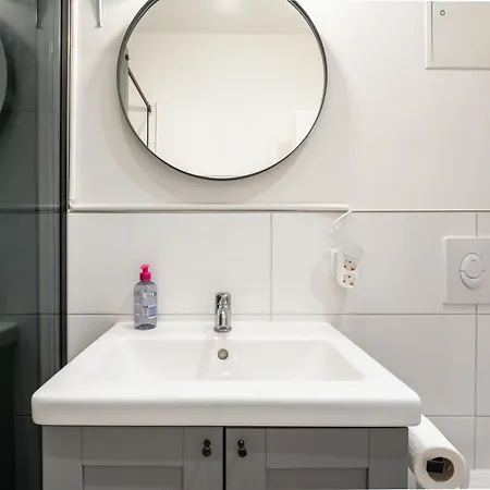 Lägenhet Retro-apartment Mit Terrasse