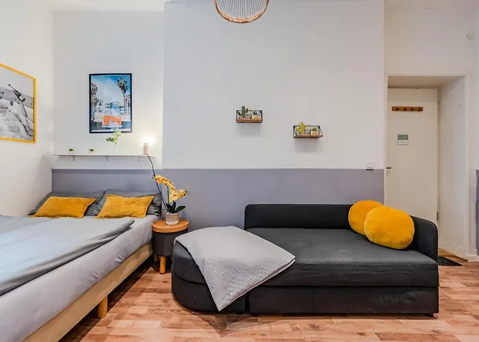 Retro-Apartment mit Terrasse *