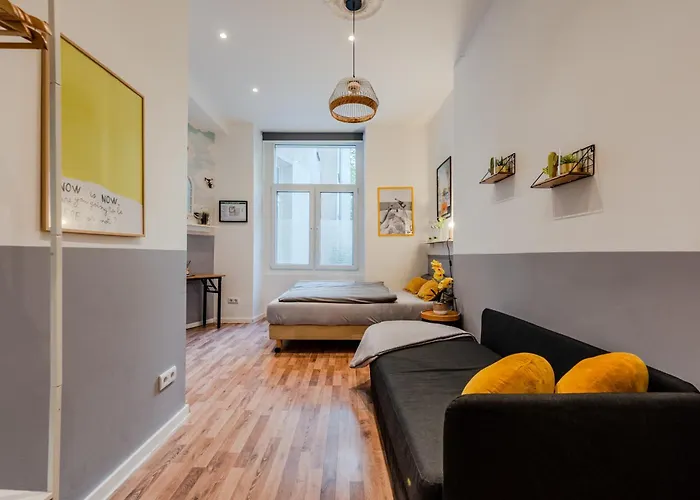 公寓 Cozy Retro Chic With Patio And Self Check-in 柏林